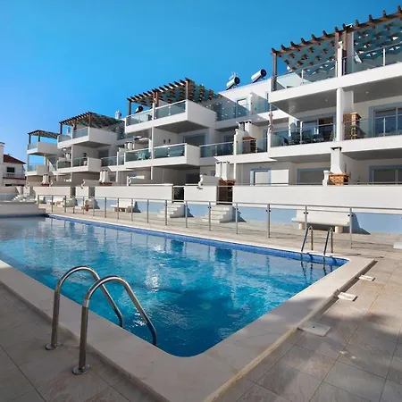 בית נופש Numar Z *